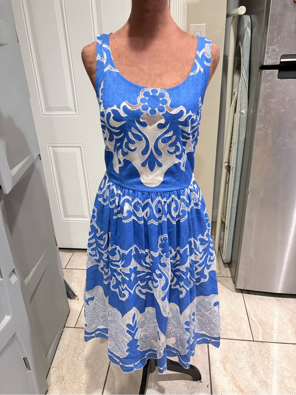 Plenty by Tracy Reese Blue and White Floral Print Fit-and-Flare Dress